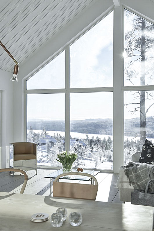 inspiration_fjallstuga_ljus_inredning_56c21f9eddf2b3714d079909-2