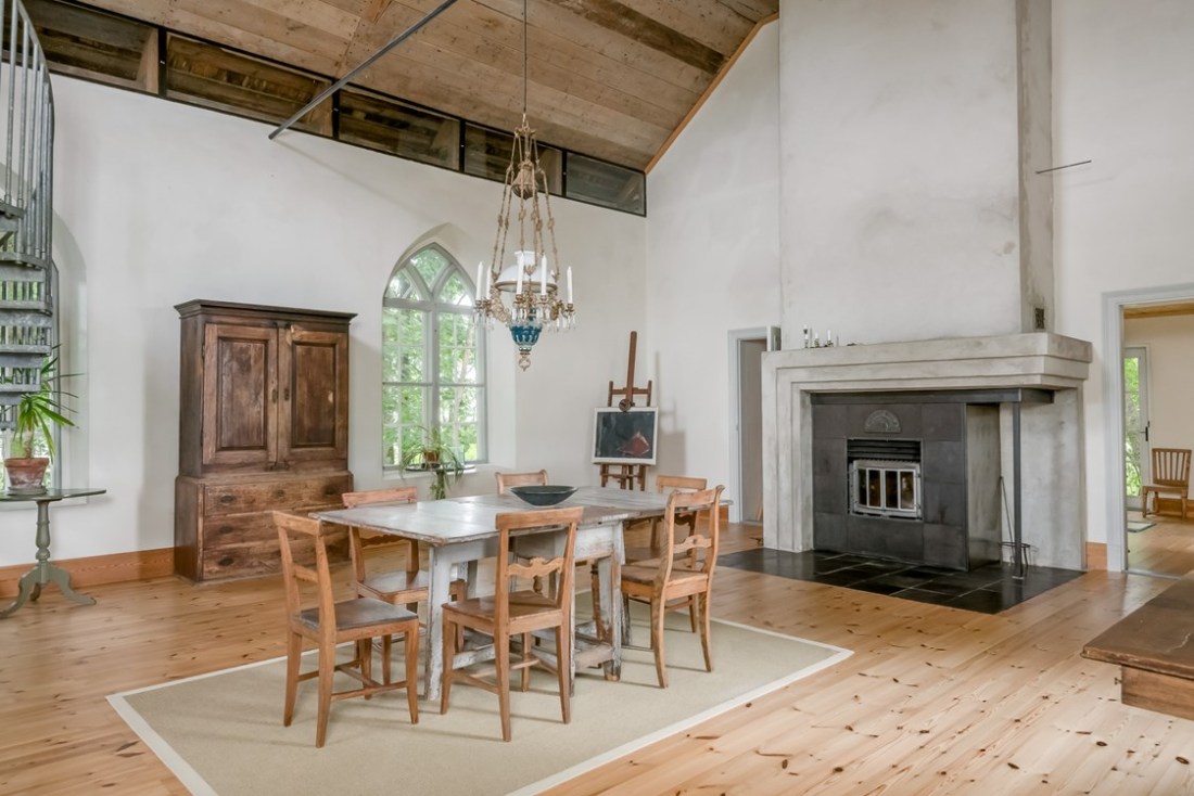 CBILD4PJDTLRJ8V6M04SL